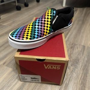 Vans Slip-On Asher Rainbow Checkered Shoes Missy/Youth size 6